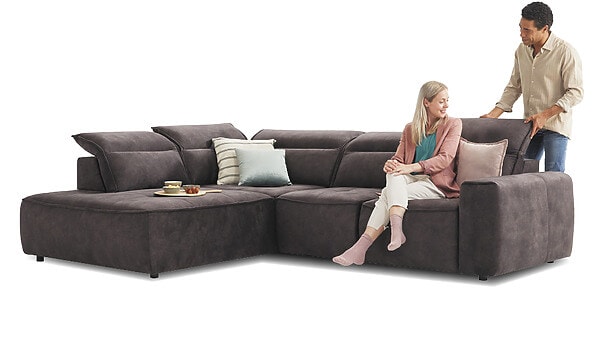 Cosmo Ecksofa mit verstellbaren Kopfstützen Seats and Sofas